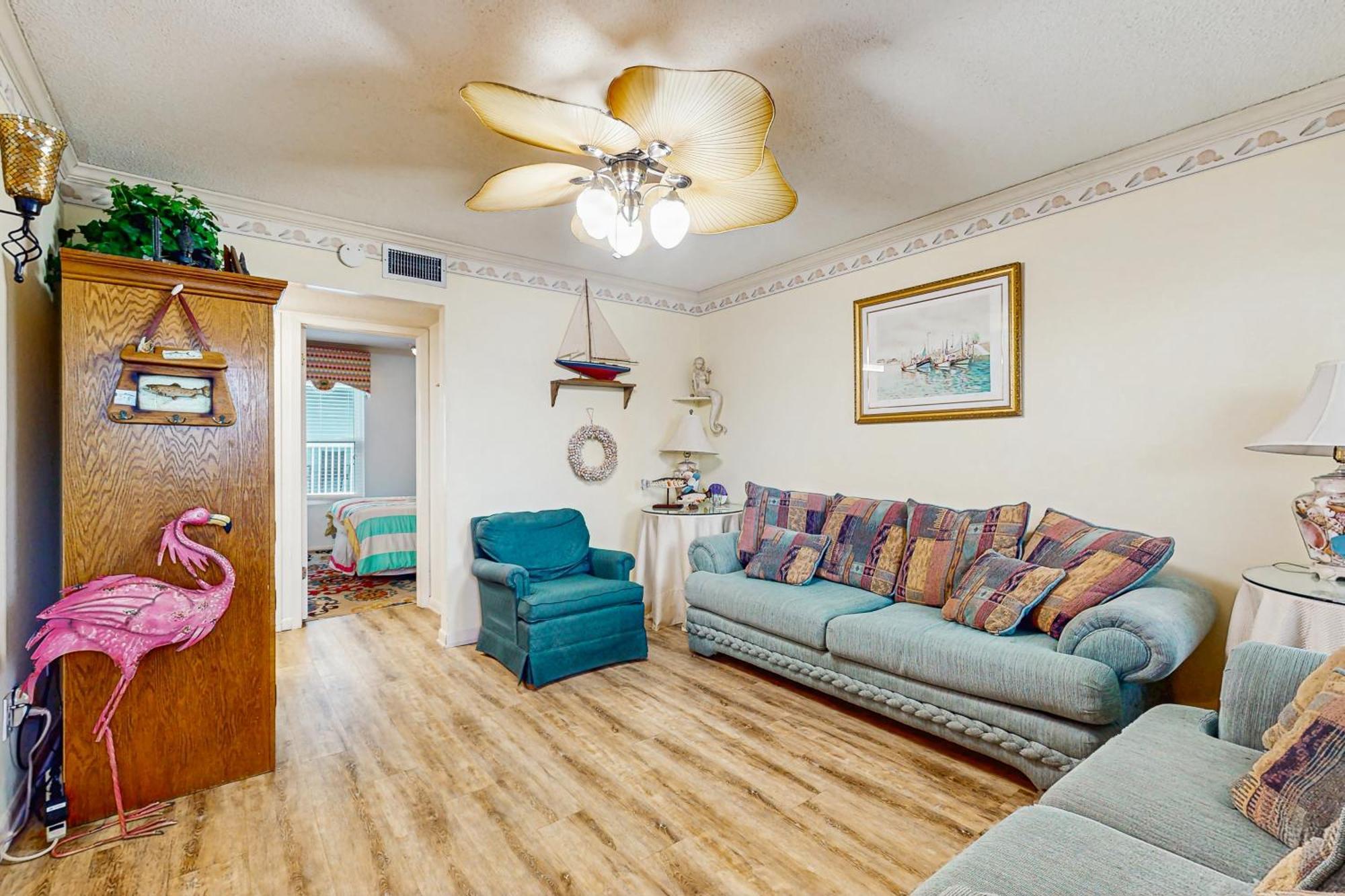 Apartment Front #203 Gulf Shores
